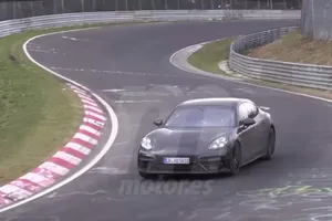 Porsche Panamera 2017, en vídeo desde Nürburgring