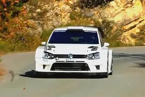 El Volkswagen Polo R WRC 2017 en acción