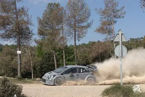 Accidentado test del Toyota Yaris WRC 2017 en España
