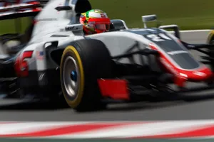 Haas y Gutiérrez se quedan sin premio al final en Montmeló