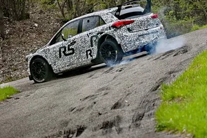 El Hyundai i20 R5 da un paso más hacia su homologación