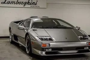 Este Lamborghini Diablo SV casi a estrenar está a la venta ¿Lo quieres?