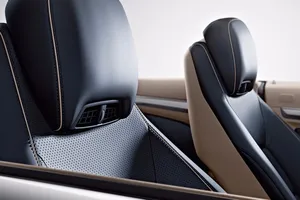 Mercedes dejará de vender asientos con sistema Airscarf en Alemania