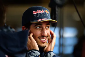 Ricciardo: "Red Bull quiere presionarnos y ver de qué madera estamos hechos"