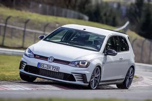 Volkswagen Golf GTI Clubsport S, el más potente de los Golf GTI construidos