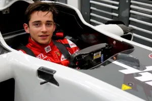 Charles Leclerc disputará cinco sesiones de libres con Haas