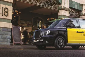 Los taxis LTC TX5 se presentan en Barcelona