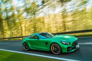 Así fue la presentación del Mercedes-AMG GT R, un evento por todo lo alto