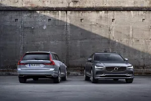 Llegan los Volvo S90 y V90 Polestar Optimisation, mayor dinamismo para las berlinas suecas