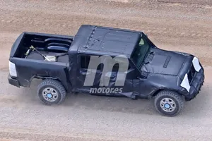 El Jeep Wrangler Pick-Up 2018 ya pisa el asfalto y la tierra