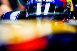 Kvyat, hundido: “Hay mucha desilusión en mi vida, no soy yo el que está pilotando”