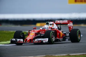 Decepcionante carrera de Ferrari en Gran Bretaña