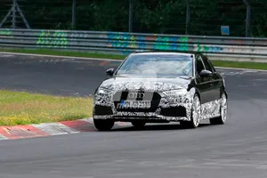 Vídeo: El nuevo Audi RS3 sedán 2017 a fondo en Nürburgring