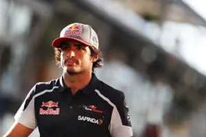 Carlos Sainz: "Tendrían que pasar muchas cosas para sumar puntos"