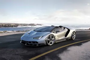 Lamborghini presenta oficialmente el Centenario LP 770-4 Roadster en Pebble Beach