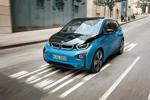 Precio del BMW i3 con batería de 33 kWh: llegan los 300 kilómetros de autonomía