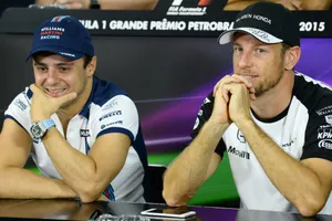 Button, Räikkönen y Vettel muestran su apoyo a Massa