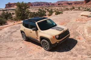 Jeep Renegade Desert Hawk