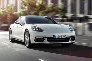 Así es el nuevo Porsche Panamera 4 E-Hybrid y su precio ¡Ya puedes reservar tu unidad!