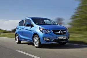 Holanda - Agosto 2016: ¡Sorpresa! El Opel Karl, líder de ventas