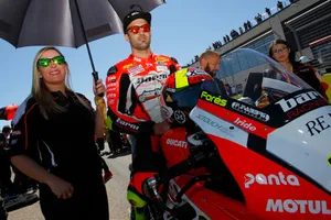 Xavi Forés debuta en MotoGP sustituyendo a Loris Baz