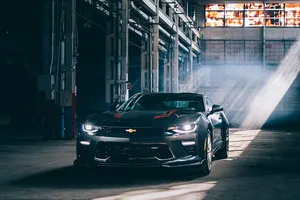 El Chevrolet Camaro celebra su 50 aniversario adelantando al Mustang en ventas