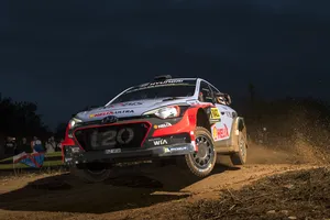 Hyundai busca su primer podio en el Rally de Gales