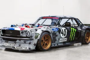 Ken Block presenta el Hoonicorn V2, ahora con doble turbo y 1.400 CV