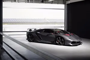 ¿Te sobran 2,7 millones de euros? Puedes comprar un Lamborghini Sesto Elemento