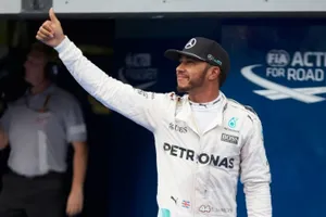 Lewis Hamilton: "El día y la noche respecto a Singapur"