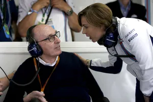 Sir Frank Williams, hospitalizado