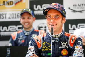 Thierry Neuville seguirá con Hyundai en el WRC hasta 2018