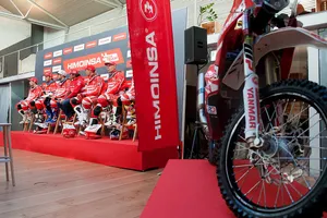 Himoinsa Racing Team asalta Madrid antes del Rally Dakar