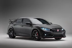 Cazado el Honda Civic Type-R 2017 en plena calle