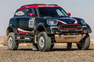 X-Raid cambia el Mini All4 Racing por el Mini JCW Rally