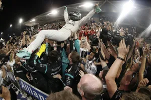 Claire Williams: "El título de Rosberg es muy merecido"