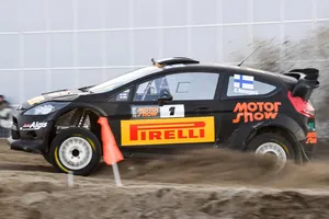 Evans ve en Kalle Rovanperä el Max Verstappen del WRC