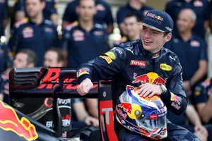 Marko: "Verstappen está listo para la pelea por el título"