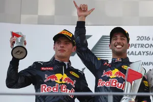 Horner: "Ricciardo ha sido como un hermano para Max"