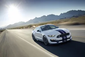 Filtración: Ford seguirá comercializando el Mustang Shelby GT350 en 2017