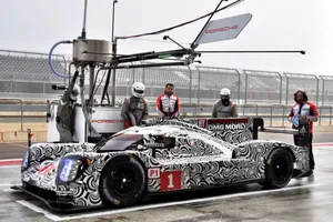 La niebla marca el test del Porsche 919 Hybrid en Aragón