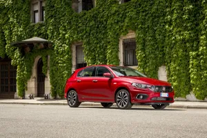 Italia - Noviembre 2016: El Fiat Tipo demuestra su potencial