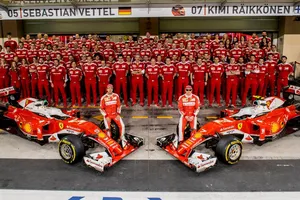 Vettel describe los defectos del Ferrari de 2016