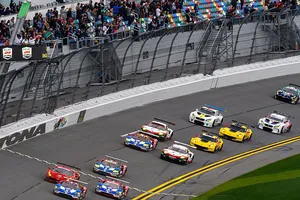 La clase GTLM de las 24 Horas de Daytona marca el camino