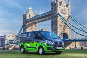 Ford Transit Custom PHEV 2019: se inician las pruebas en las calles de Londres