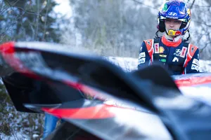 Thierry Neuville es más líder del Rally de Montecarlo