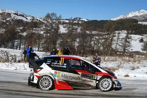 La FIA obliga a pasar por el taller al Toyota Yaris WRC