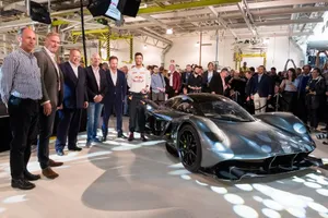 Aston Martin AM-RB001: en vídeo por primera vez en un salón