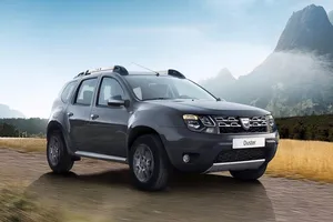 El Dacia Duster recibe el cambio automático: te descubrimos sus precios