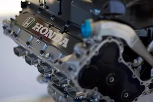 El nuevo motor Honda, ¿una moneda al aire?